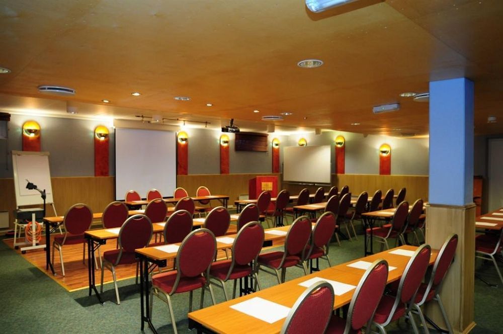 Reisafjord Hotel 3*